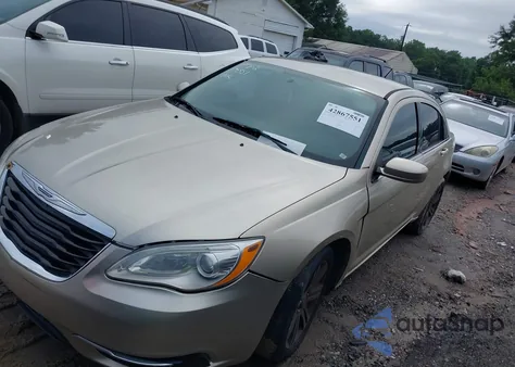 2014 Chrysler 200 Touring from USA, damaged, VIN 1C3CCBBB8EN150497